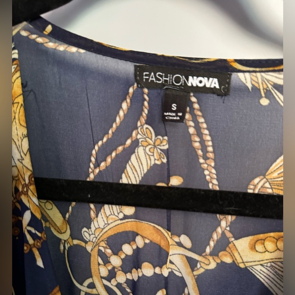 Fashion nova dress; small; navy blue w. gold design. Long sleeve maxi - Picture 6 of 7